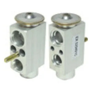 Transtar Industries A/C Expansion Valve 1525899 