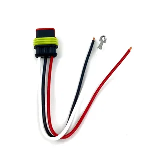 Truck-Lite Plug 258136 