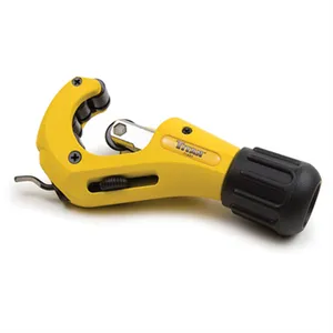 Titan Jack & Equipment TUBING CUTTER 1358276 